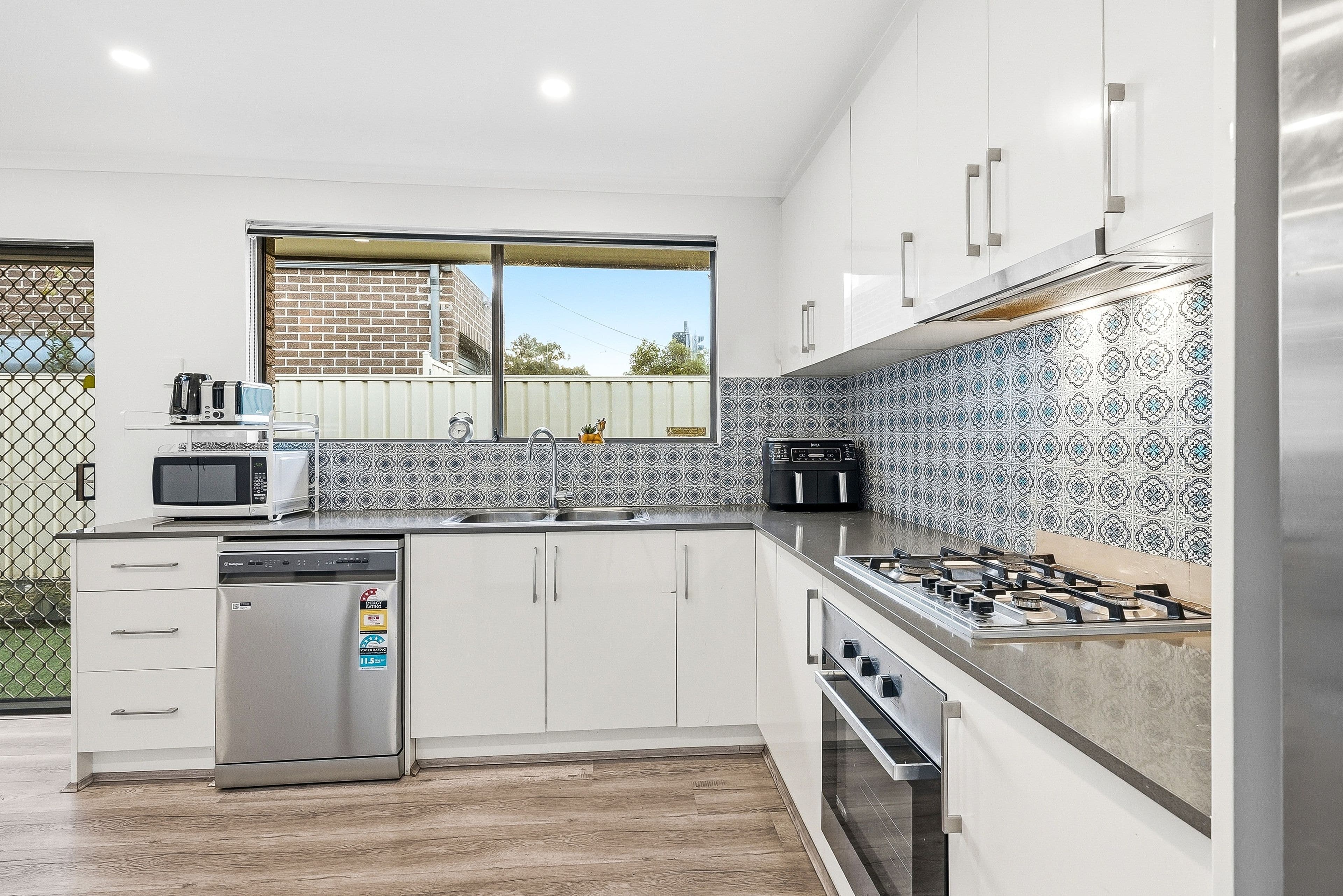 127 Davis Road, Marayong NSW 2148, Marayong - Thumbnail 4