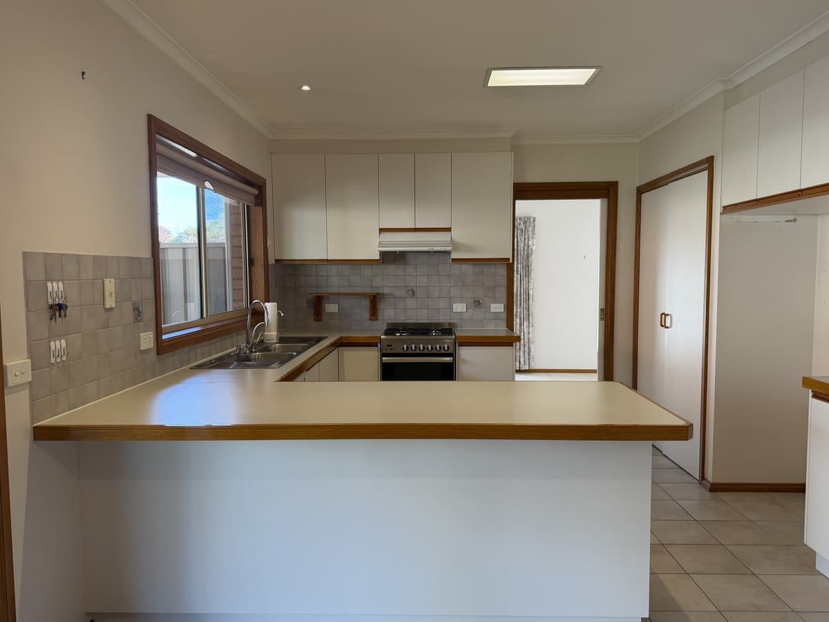 26 Romney Crescent, SHEPPARTON VIC 3630, Shepparton - Thumbnail 2
