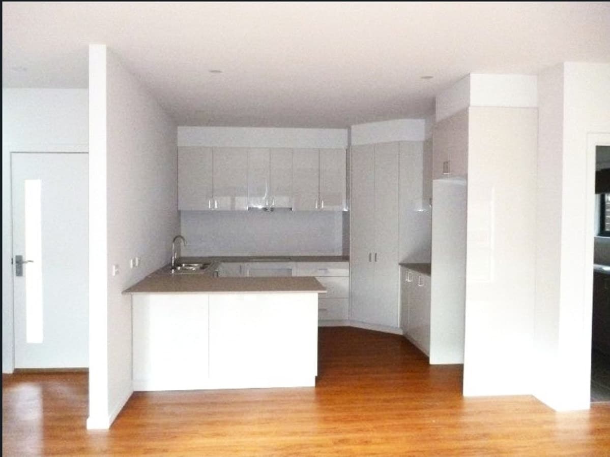3 / 6 Lambourn Road, Watsonia VIC 3087, Watsonia - Thumbnail 2