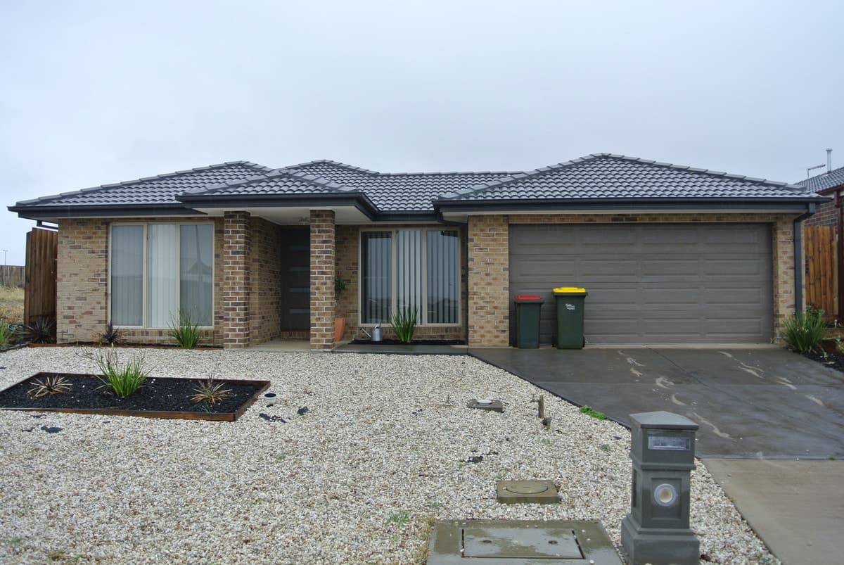 27 College Square, BACCHUS MARSH VIC 3340, Bacchus Marsh - Image 1