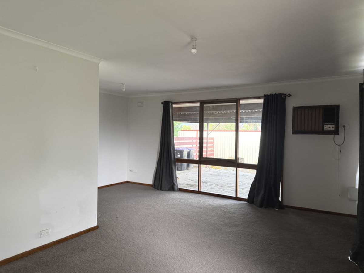 9 Davis Court, SHEPPARTON VIC 3630, Shepparton - Thumbnail 2
