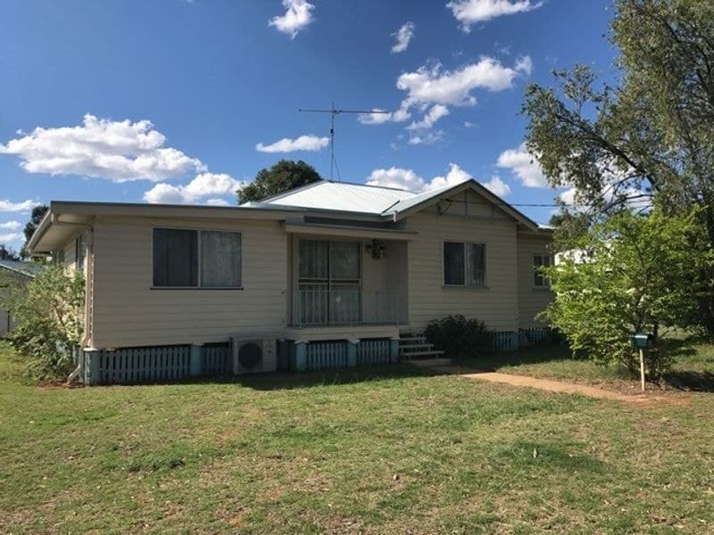 75 Park Street, Chinchilla QLD 4413, Chinchilla - Image 1