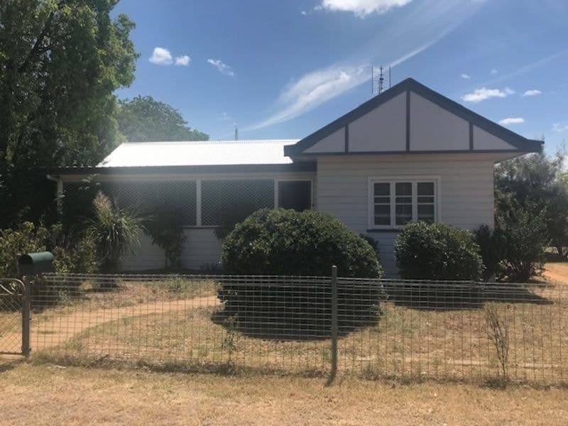 10 Evans Street, Chinchilla QLD 4413, Chinchilla - Image 1
