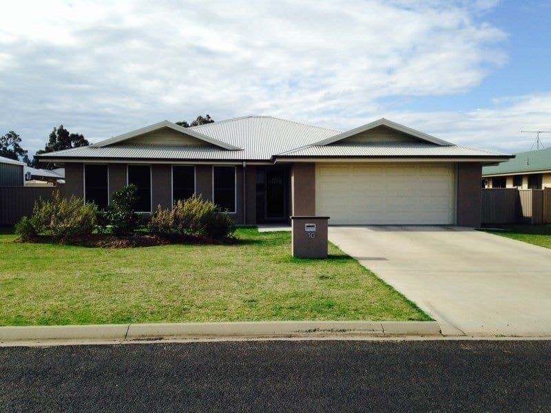 30 Sommerfeld Crescent, Chinchilla QLD 4413, Chinchilla - Image 1