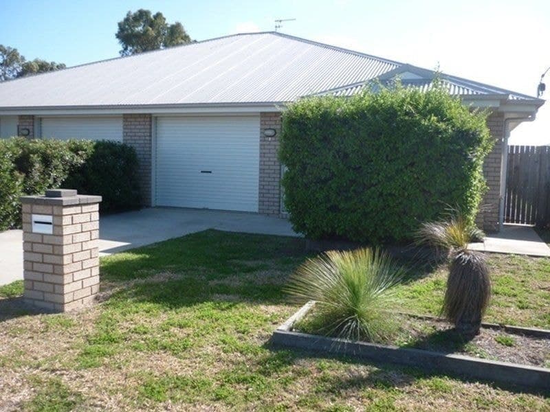 2/101 Zeller Street, Chinchilla QLD 4413, Chinchilla - Image 1
