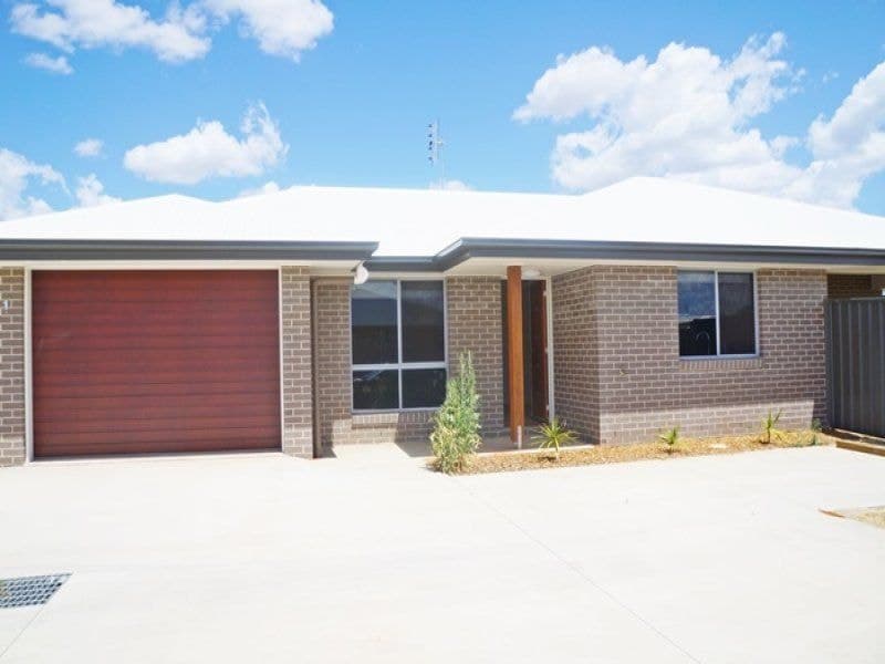 2/14 Dudley Street, Chinchilla QLD 4413, Chinchilla - Image 1