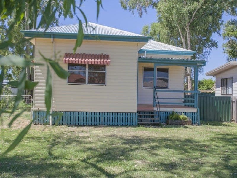 35 Zeller Street, Chinchilla QLD 4413, Chinchilla - Image 1