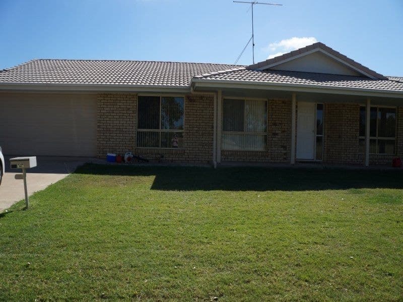17 Back Avenue, Chinchilla QLD 4413, Chinchilla - Image 1