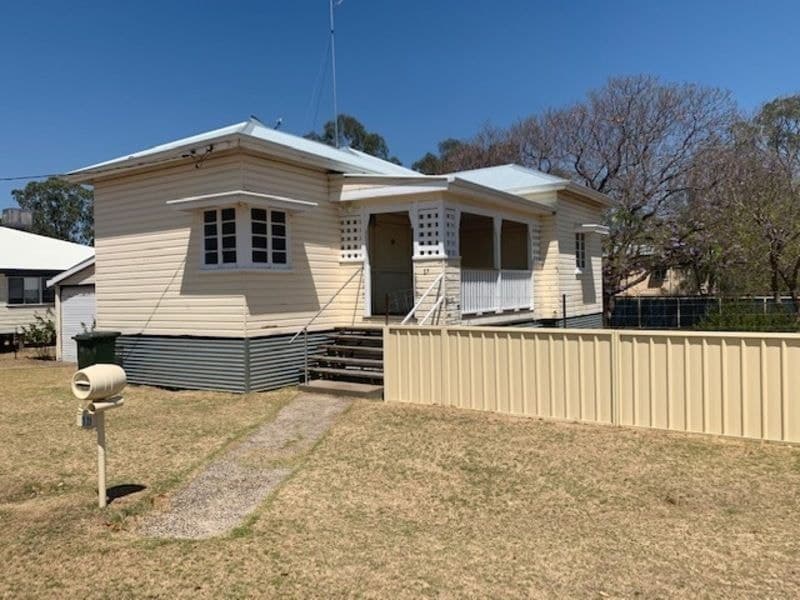 12 Middle Street, Chinchilla QLD 4413, Chinchilla - Image 1