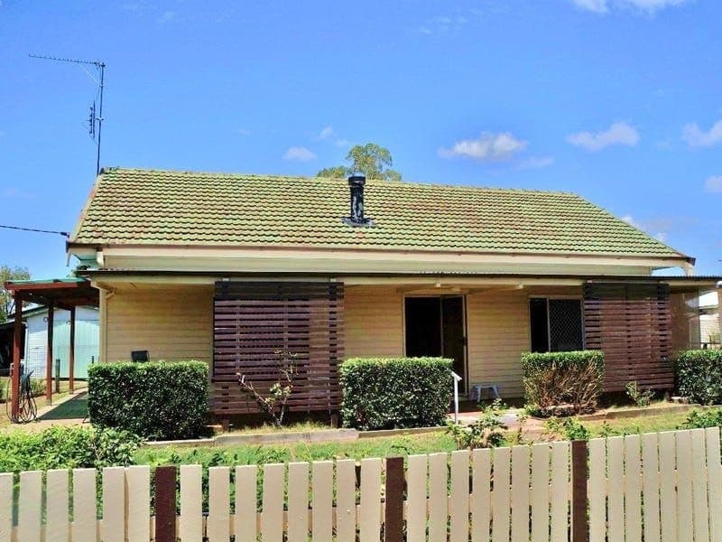 28 Glasson, Chinchilla QLD 4413, Chinchilla - Image 1