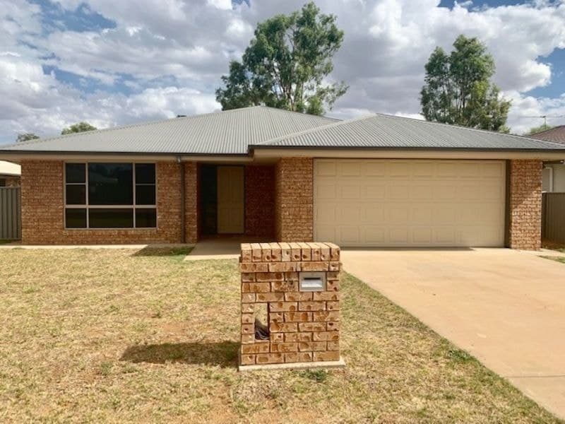 9 Sommerfeld Crescent, Chinchilla QLD 4413, Chinchilla - Image 1