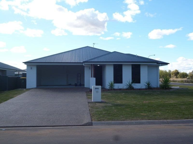 33 Cameron Street, Chinchilla QLD 4413, Chinchilla - Image 1