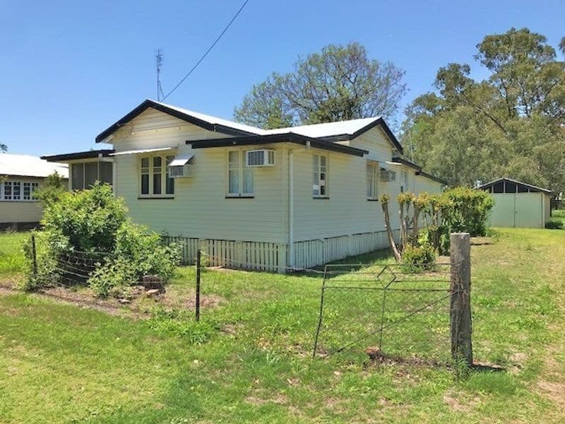 12 Helena, Chinchilla QLD 4413, Chinchilla - Image 1