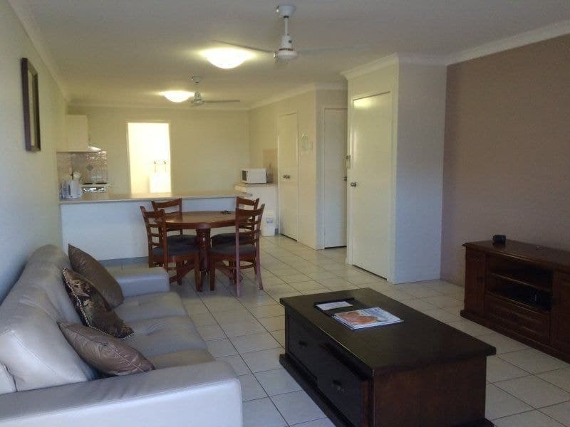 2/15 Back Avenue, Chinchilla QLD 4413, Chinchilla - Image 1