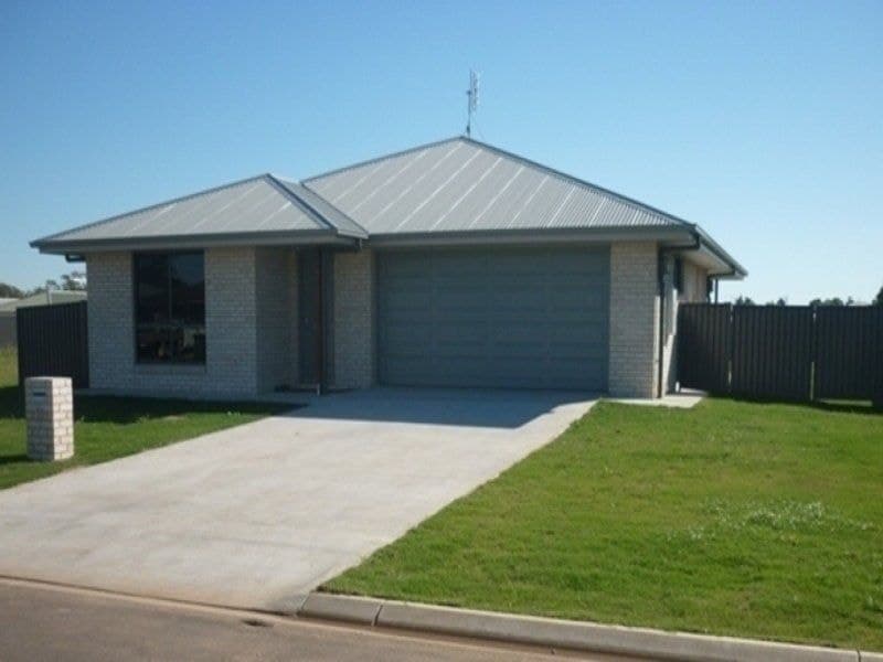 31 Gower, Chinchilla QLD 4413, Chinchilla - Image 1