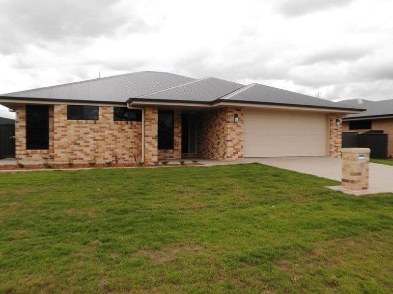 17 Cameron Street, Chinchilla QLD 4413, Chinchilla - Image 1