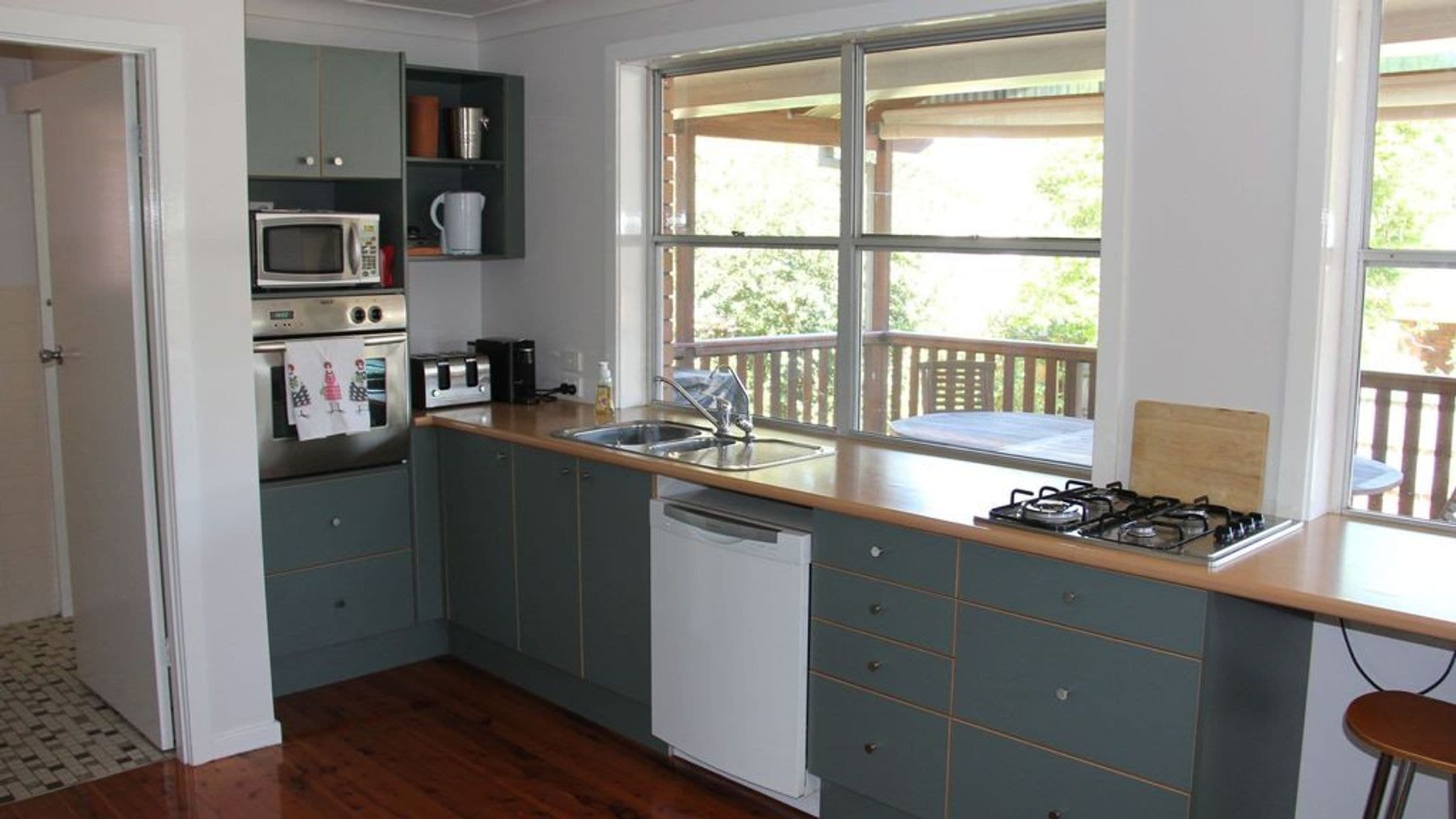 17 Cooloon Street, Hawks Nest NSW 2324, Hawks Nest - Thumbnail 2