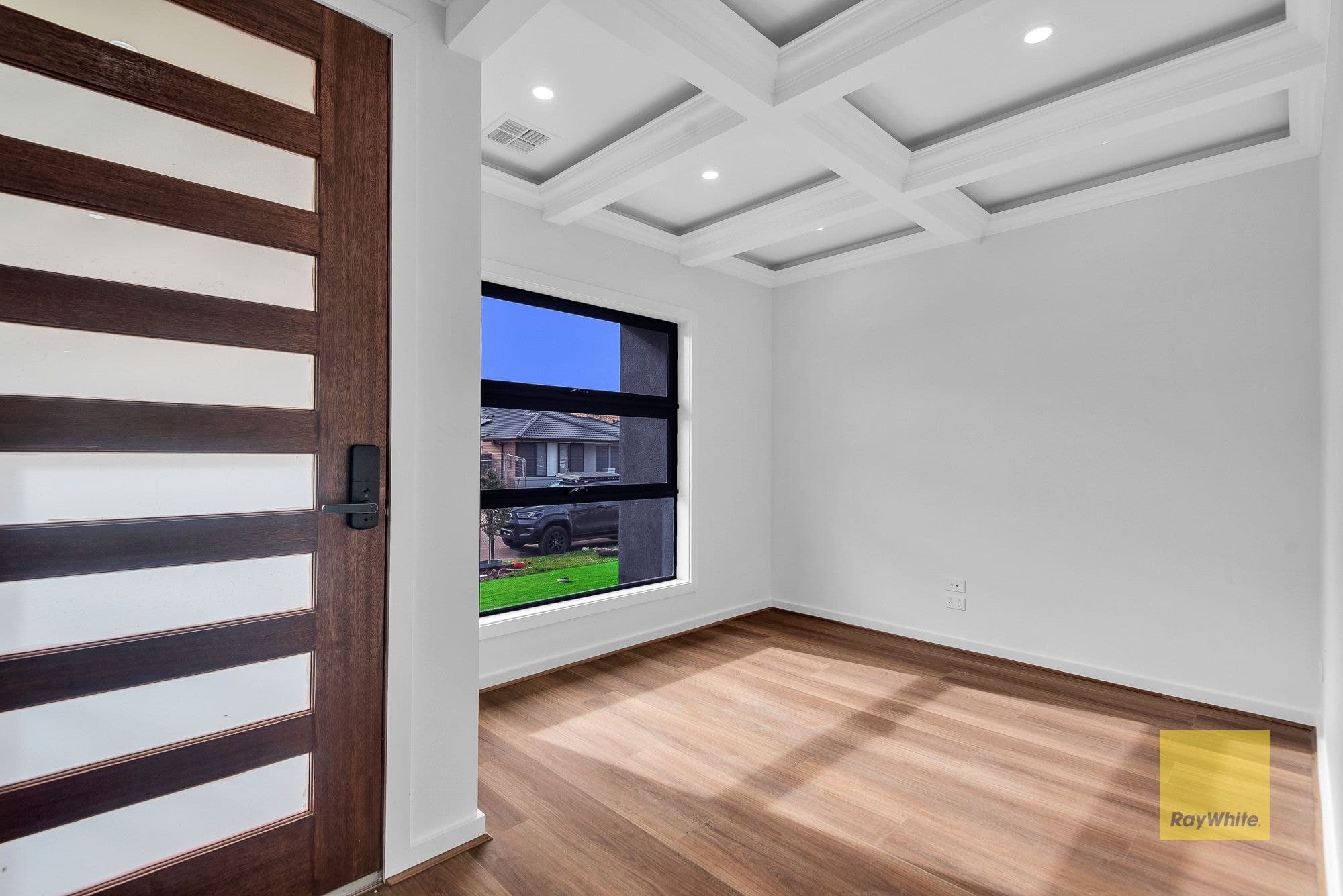 11 Esmeralda Avenue, Tarneit VIC 3029, Tarneit - Thumbnail 2