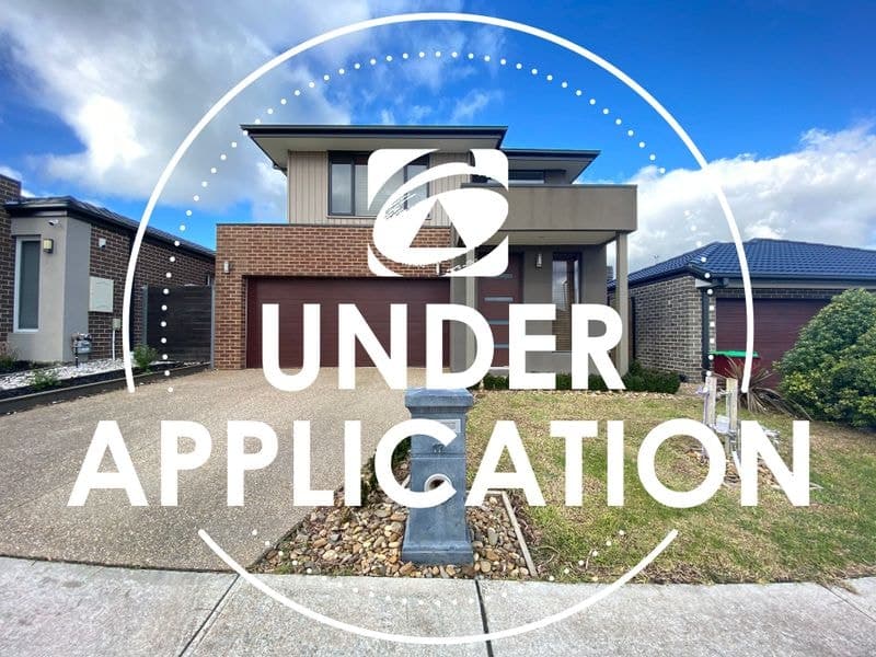 17 Blacksmith Way, Clyde North VIC 3978, Clyde North - Image 1