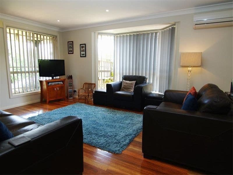 1/7 Gindurra Avenue Castle Hill NSW, Castle Hill - Thumbnail 2