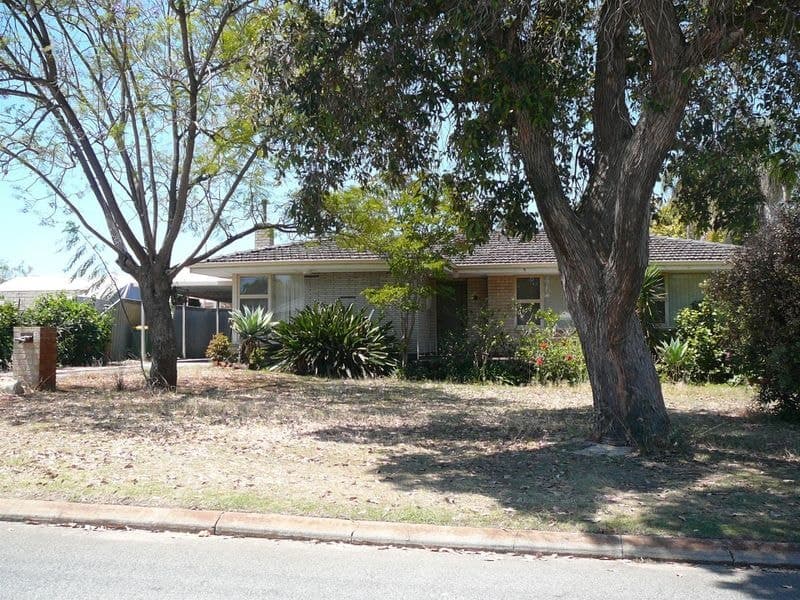 10 Modillion Avenue, Shelley WA 6148, Shelley - Image 1