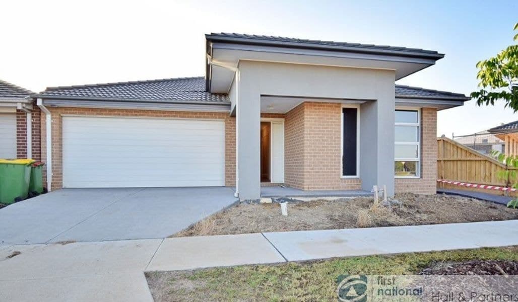 12 Socrates Crescent, Officer VIC 3809, Officer - Image 1