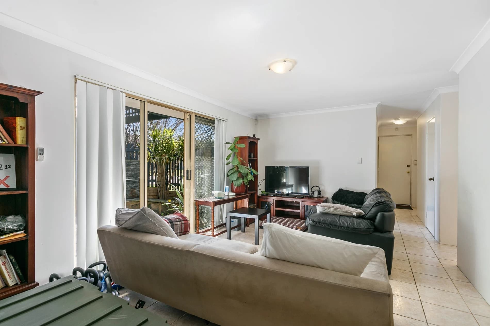6/27 Falkirk Avenue, MAYLANDS WA 6051, Bedford - Thumbnail 3