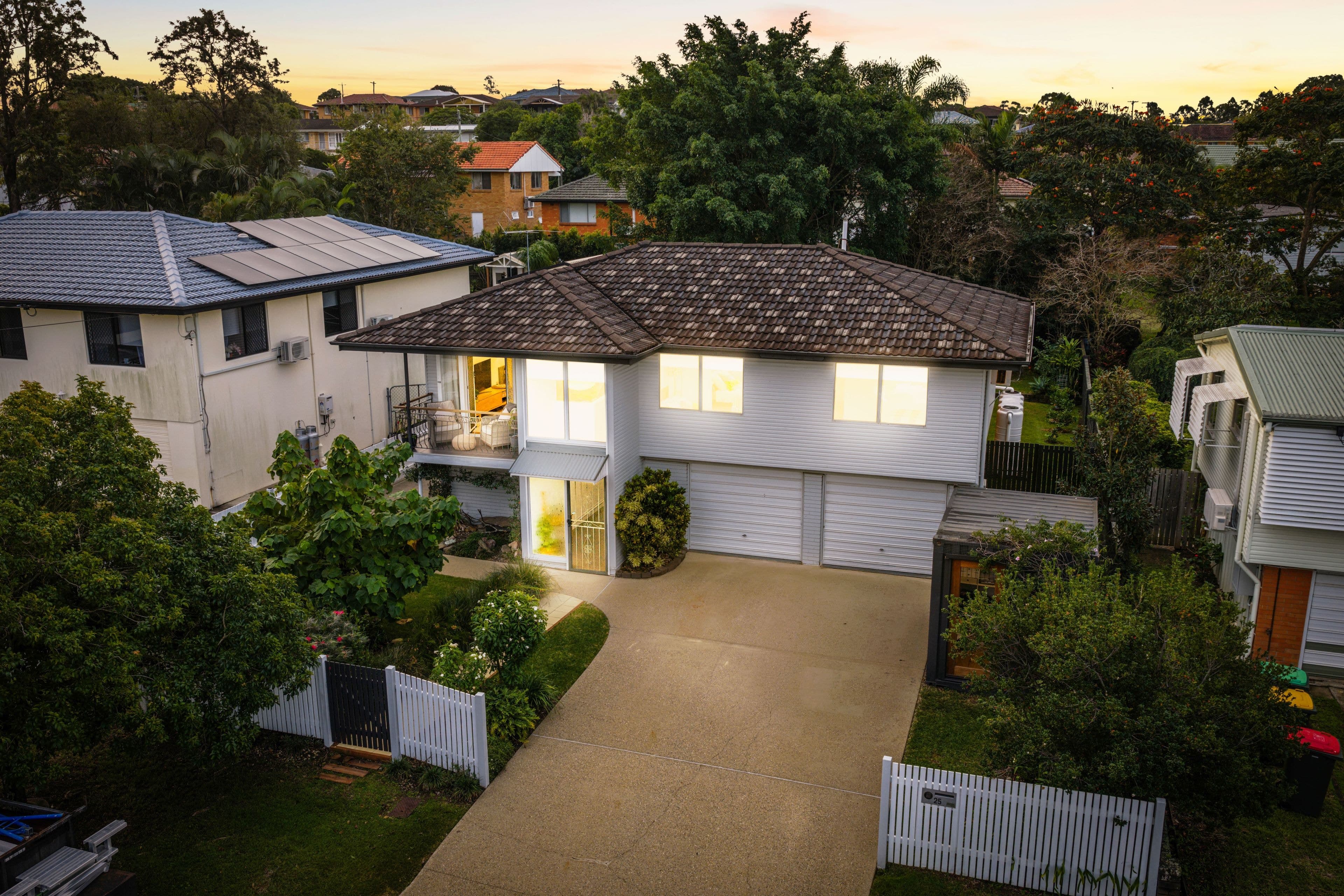 25 Brelox Street, Chermside West QLD 4032, Chermside West - Image 1