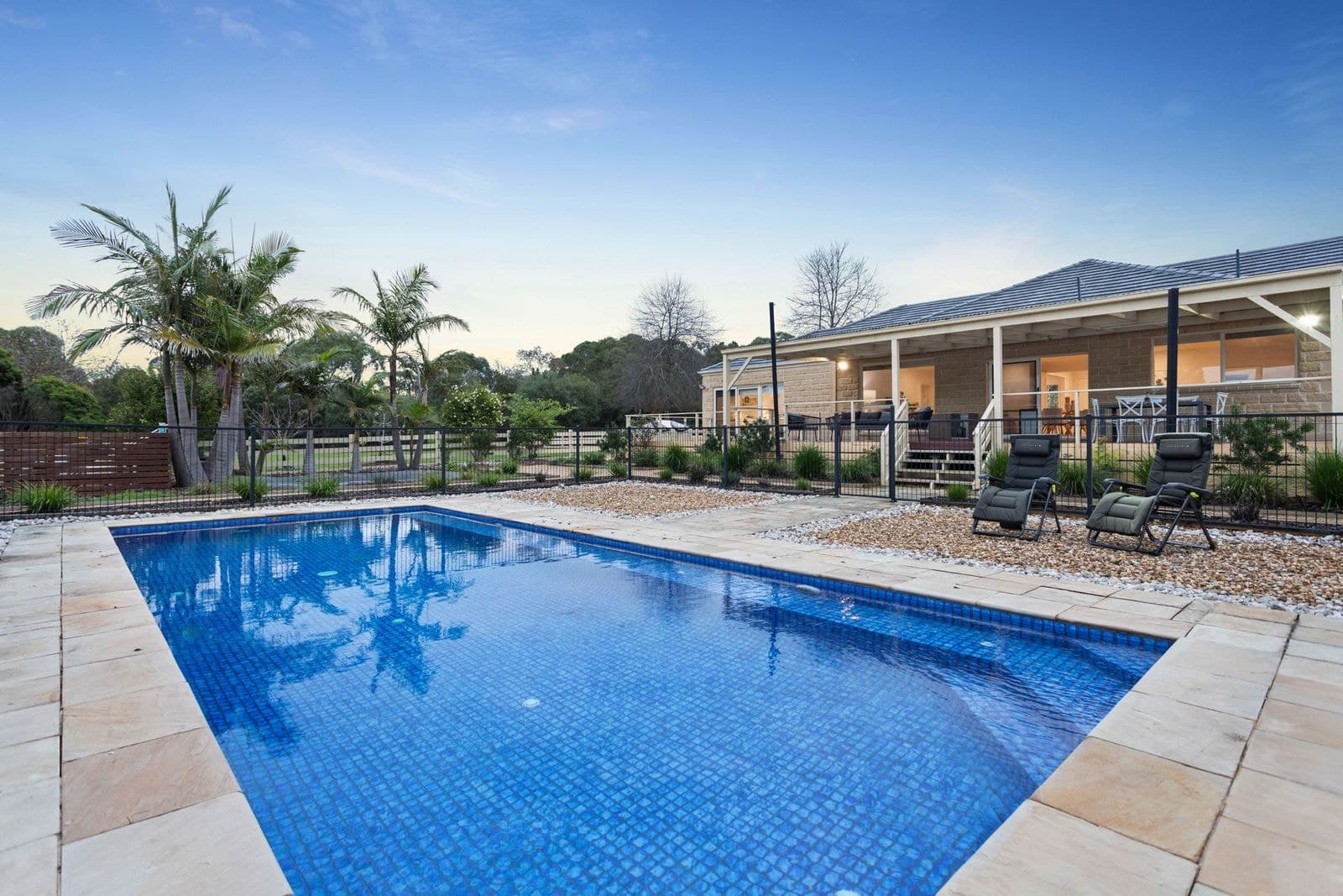 Extraordinary Flexible Living on 2.47 Stunning Acres 12 Timarron Court LANGWARRIN, Langwarrin - Thumbnail 4