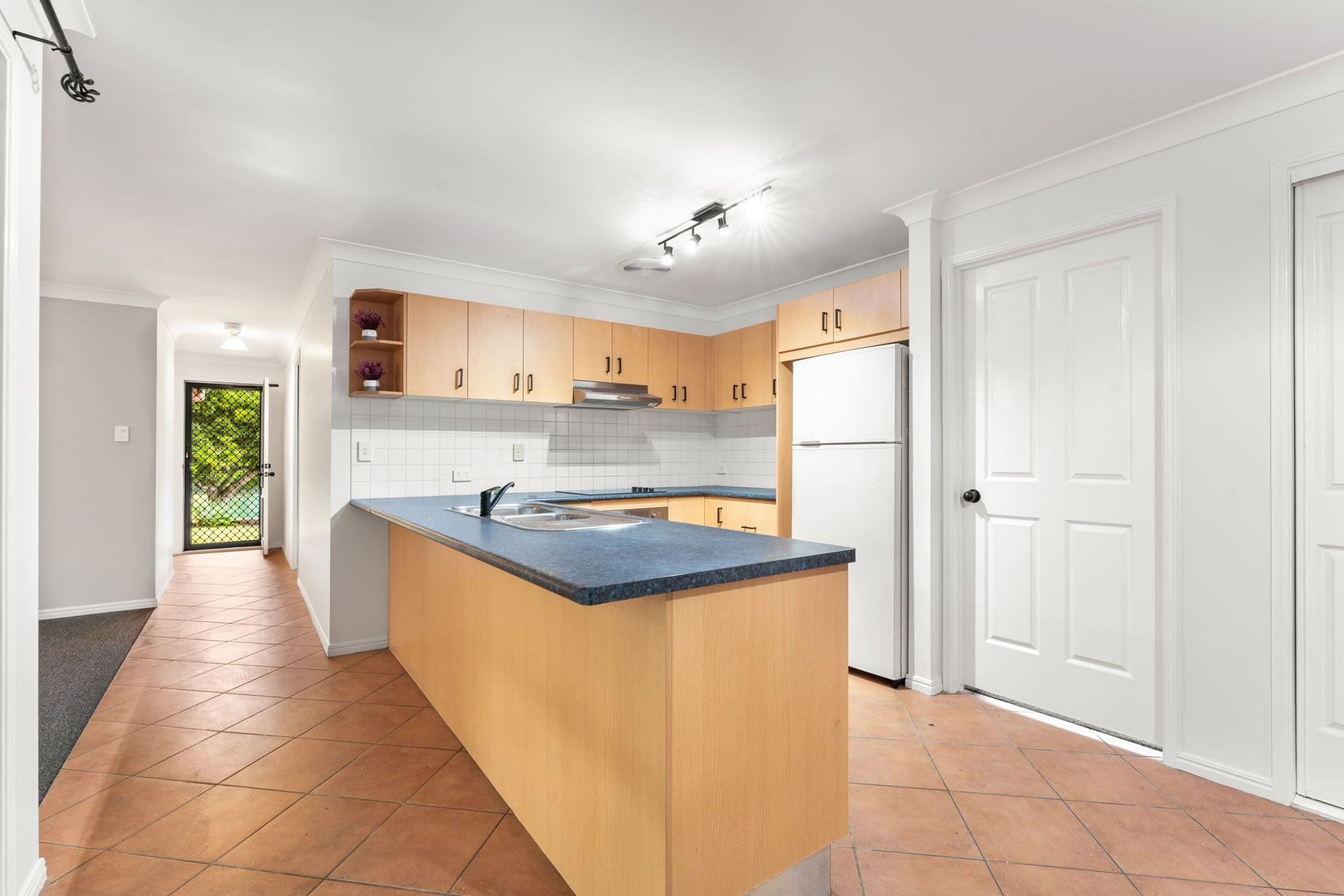 33 Isle Of Ely Drive, Heritage Park QLD 4118, Heritage Park - Thumbnail 4