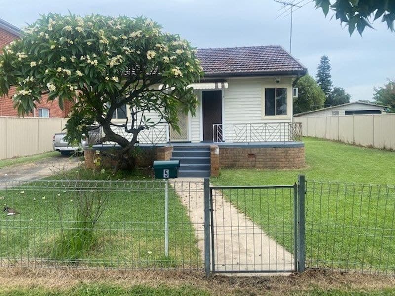 Fairfield NSW 2165, Fairfield - Image 1