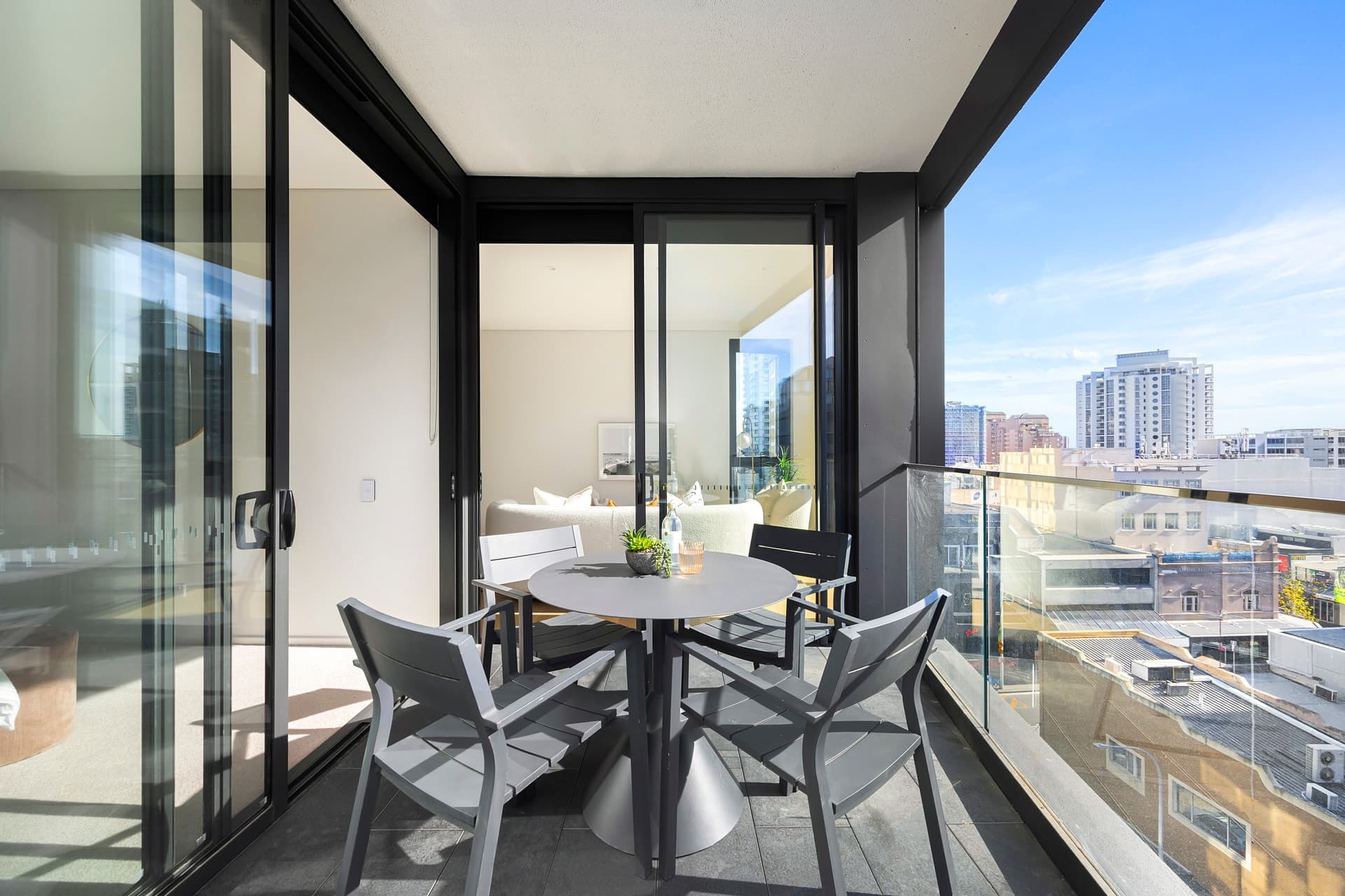 603/3 Gray Street, Bondi Junction, Bondi Junction - Image 1