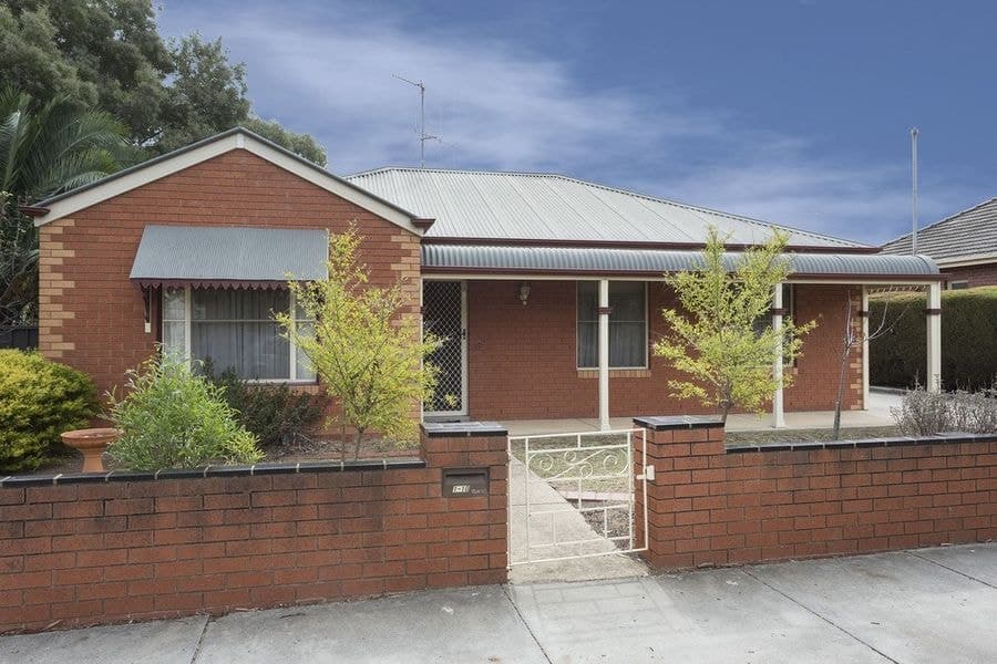 1/10 Larritt Street, Bendigo VIC 3550, Bendigo - Image 1