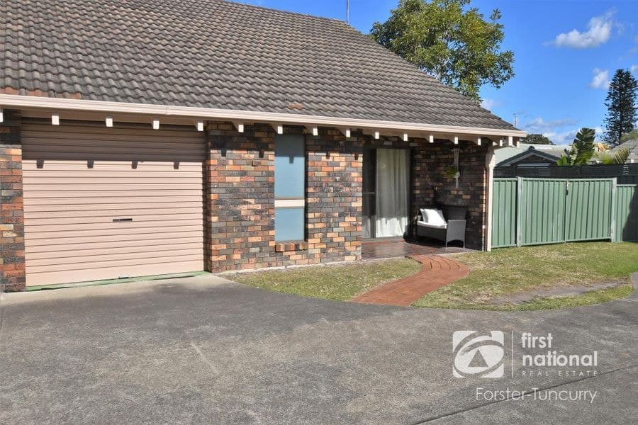 4/2-6 Regency Circuit, Tuncurry NSW 2428, Tuncurry - Image 1