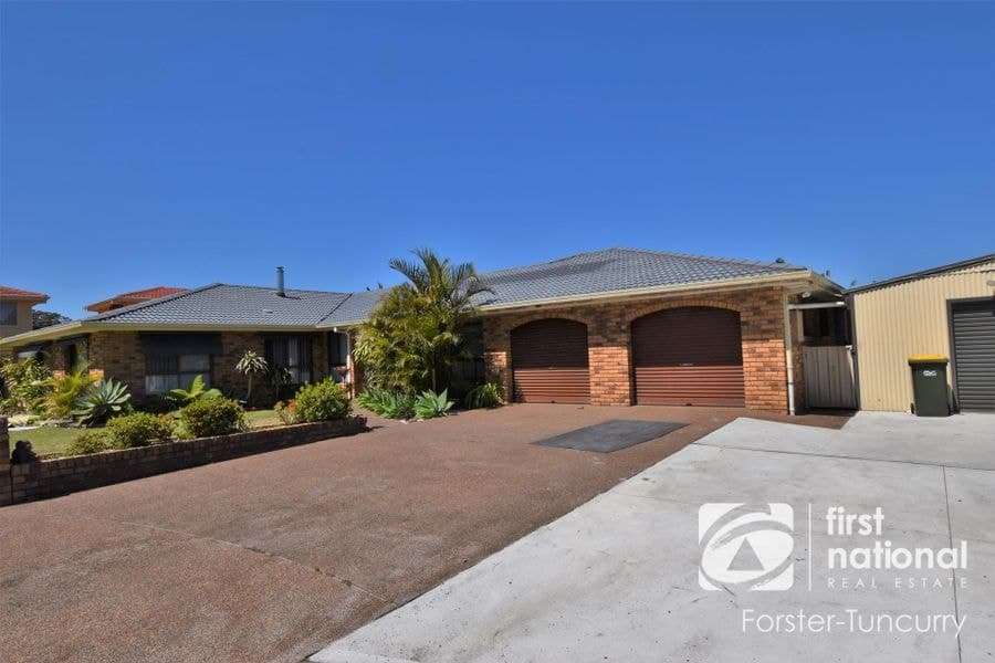 25 Eden Place, Tuncurry NSW 2428, Tuncurry - Image 1
