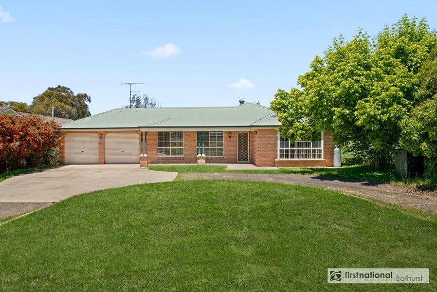 9 Sydney Road, Raglan NSW 2795, Raglan - Image 1