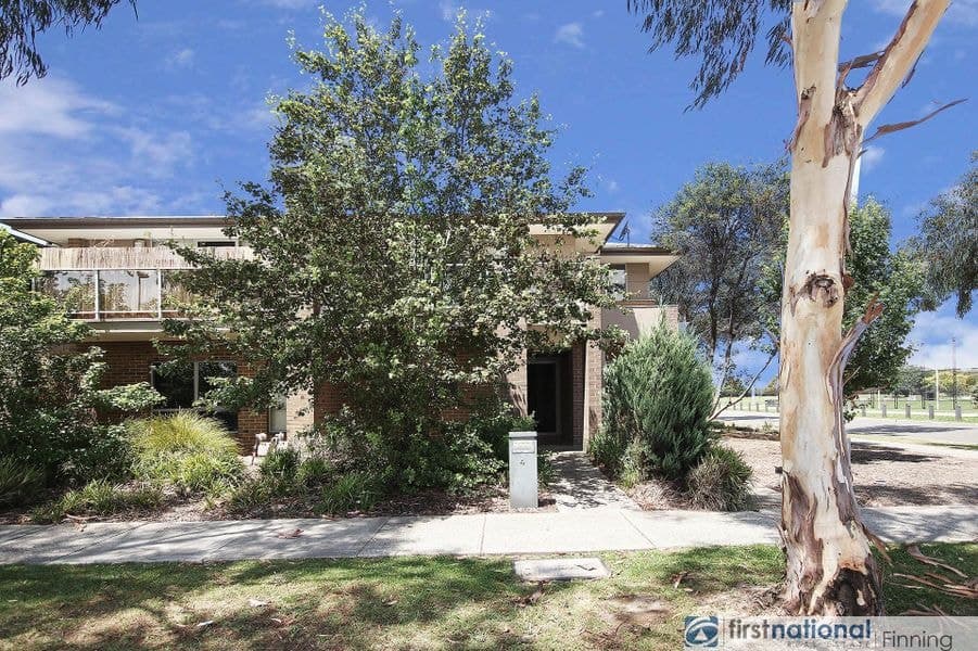 4 Karri Drive, Cranbourne VIC 3977, Cranbourne - Image 1