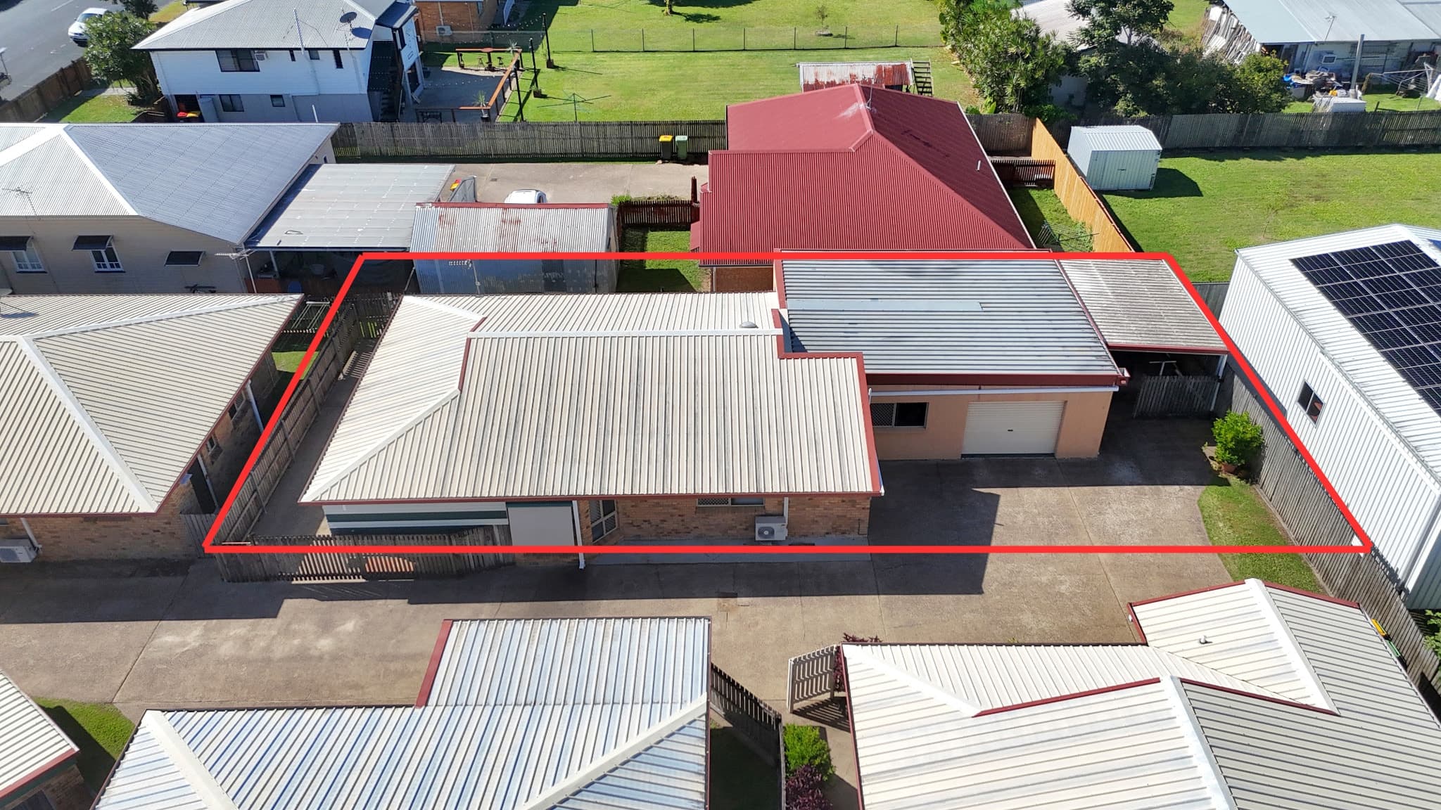 2/61 Holland Street, West Mackay - Thumbnail 2