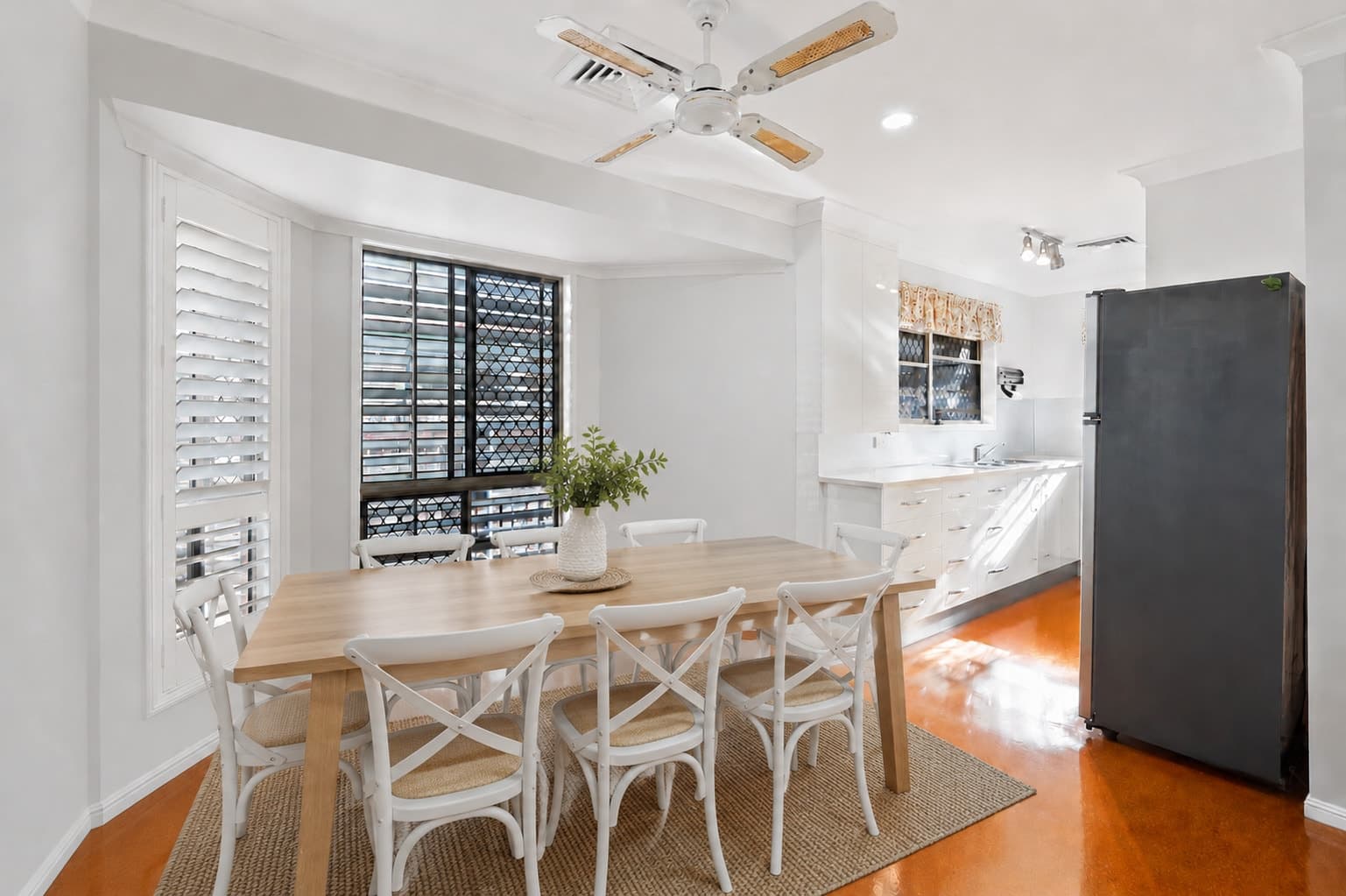 2/61 Holland Street, West Mackay - Thumbnail 7