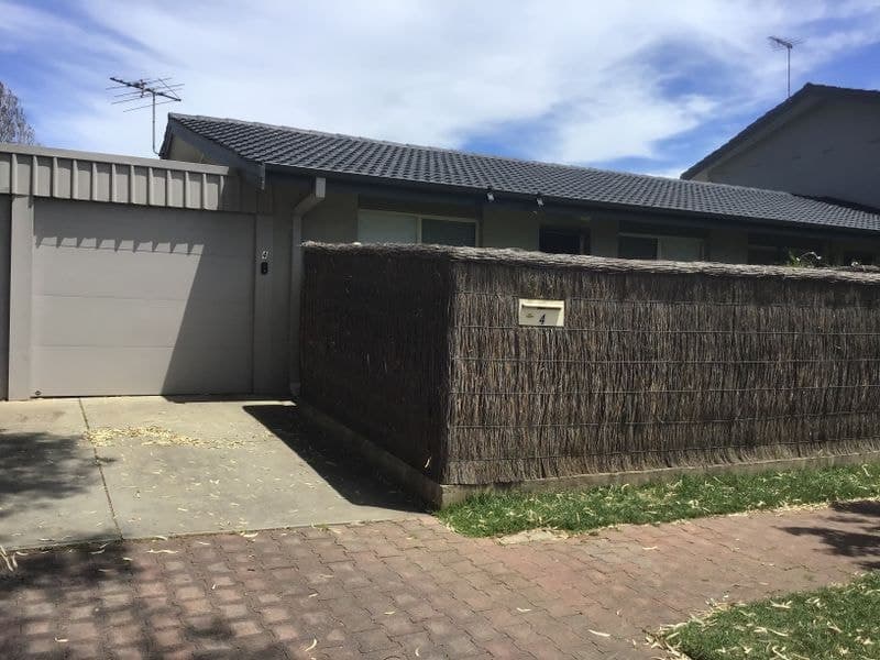 4/1 Sandhurst Court, Brighton SA 5048, Brighton - Image 1