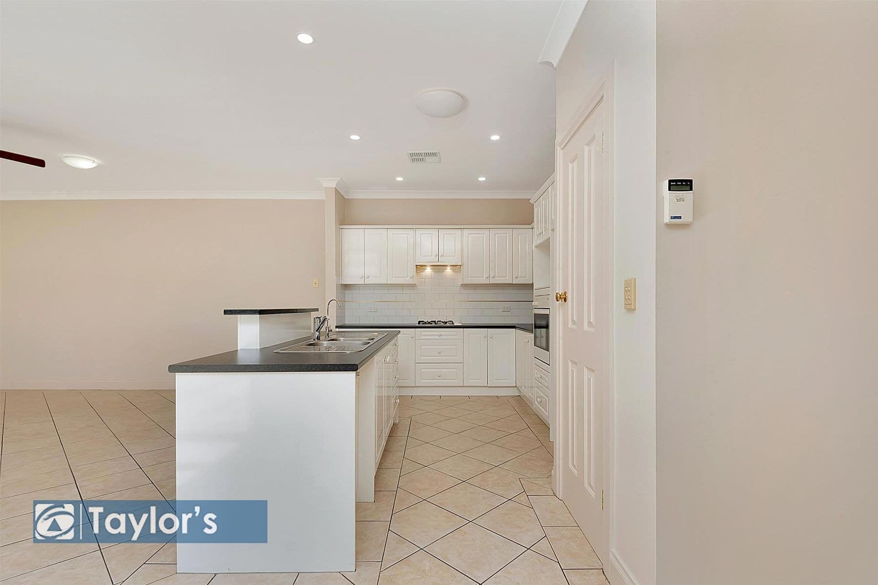 10 Argyle Street, Mawson Lakes SA 5095, Mawson Lakes - Thumbnail 6