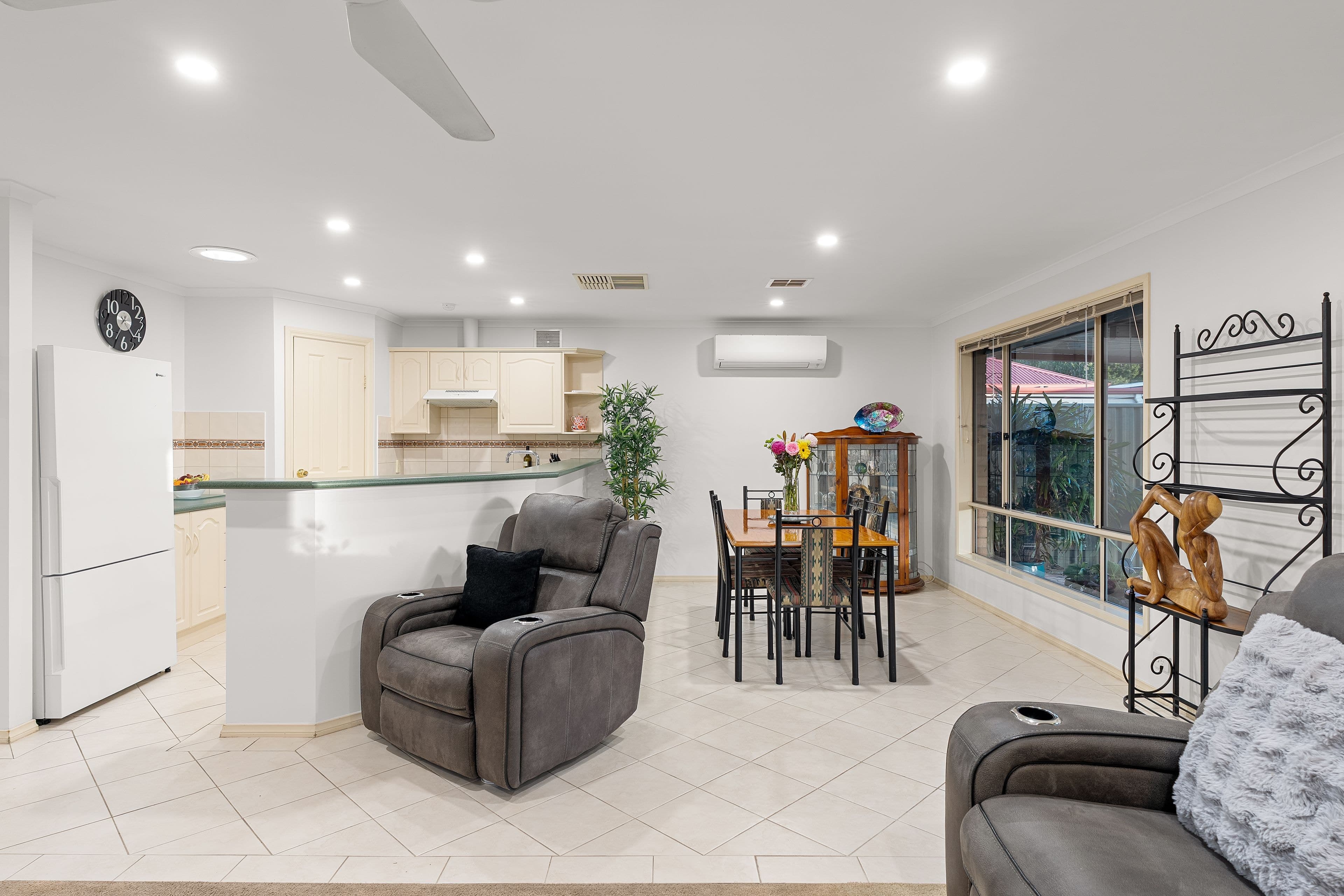 21 Carona Avenue, Gilles Plains SA 5086, Gilles Plains - Thumbnail 5