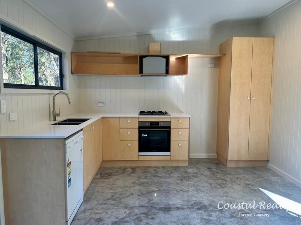 1 22 Coomba Road Charlotte Bay, Charlotte Bay - Thumbnail 4