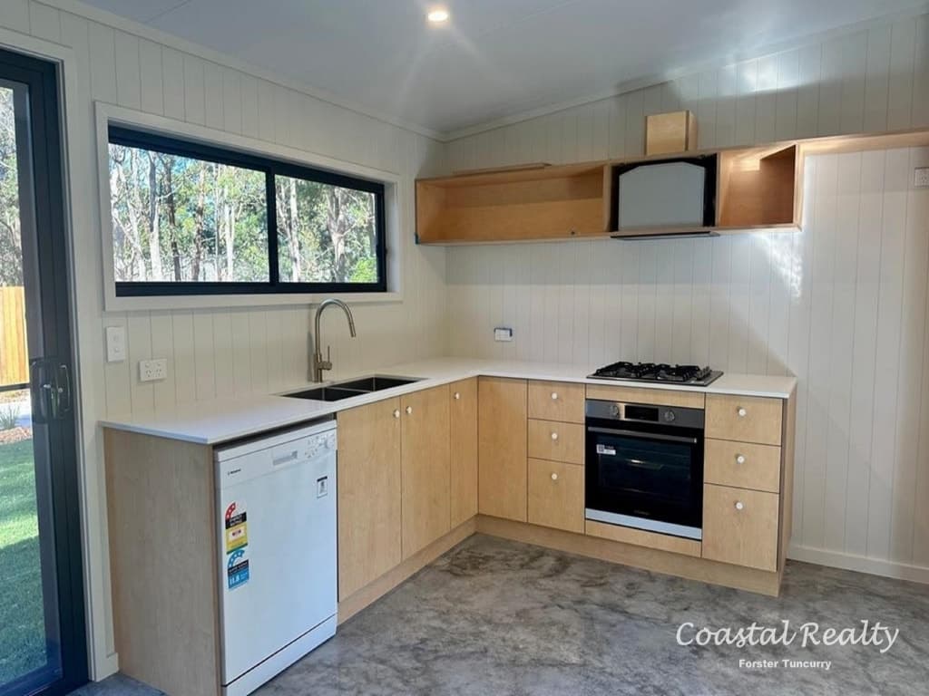 1 22 Coomba Road Charlotte Bay, Charlotte Bay - Thumbnail 5