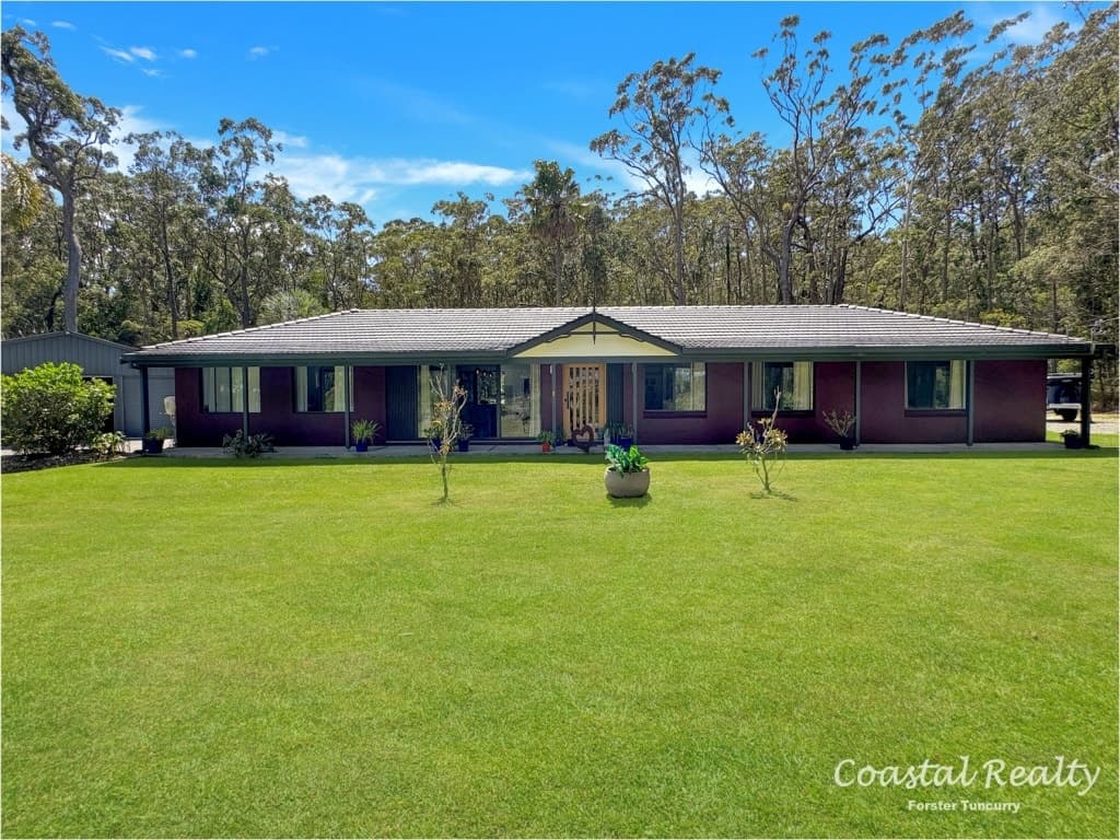12 Palm Close Smiths Lake, Smiths Lake - Image 1