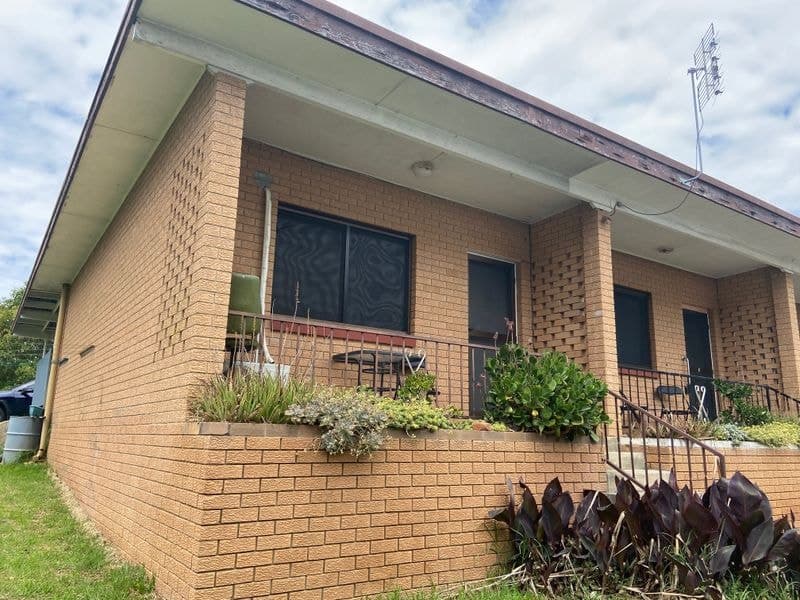 4/74 Martin Street, Tenterfield NSW 2372, Tenterfield - Image 1