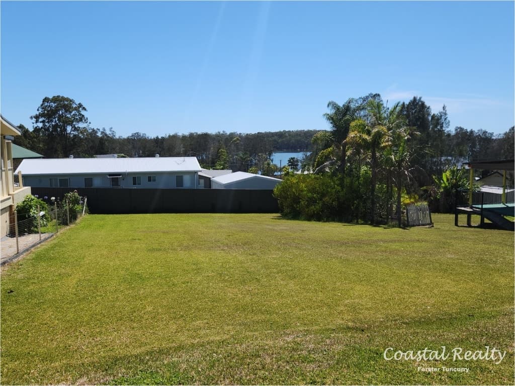 6 Warralong Street Coomba Park, 6 Warralong Street Coomba Park - Image 1