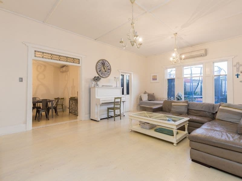5 Queen Street, Alberton, Alberton - Thumbnail 4