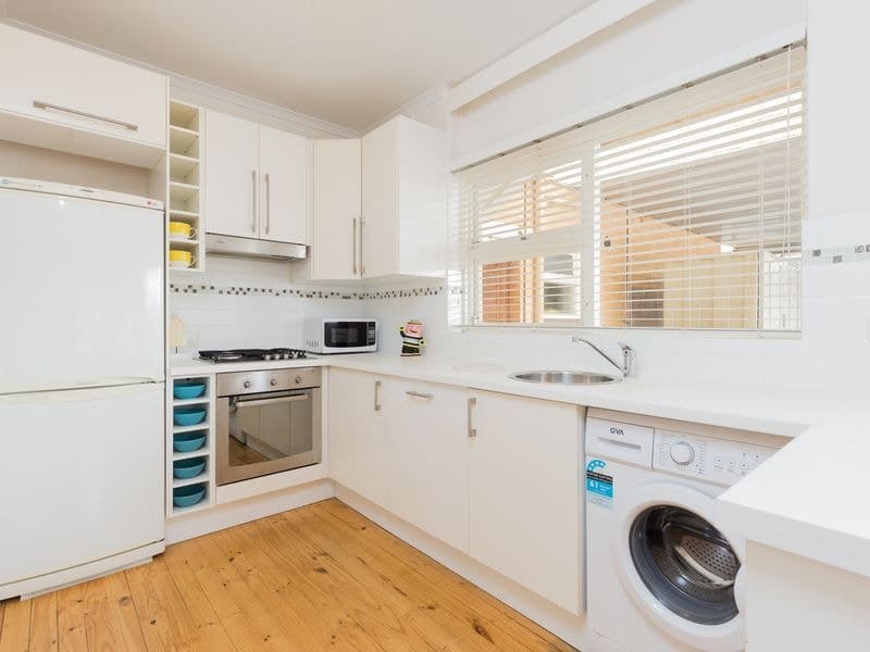 3/15 Seaview Road, West Beach, West Beach - Thumbnail 3