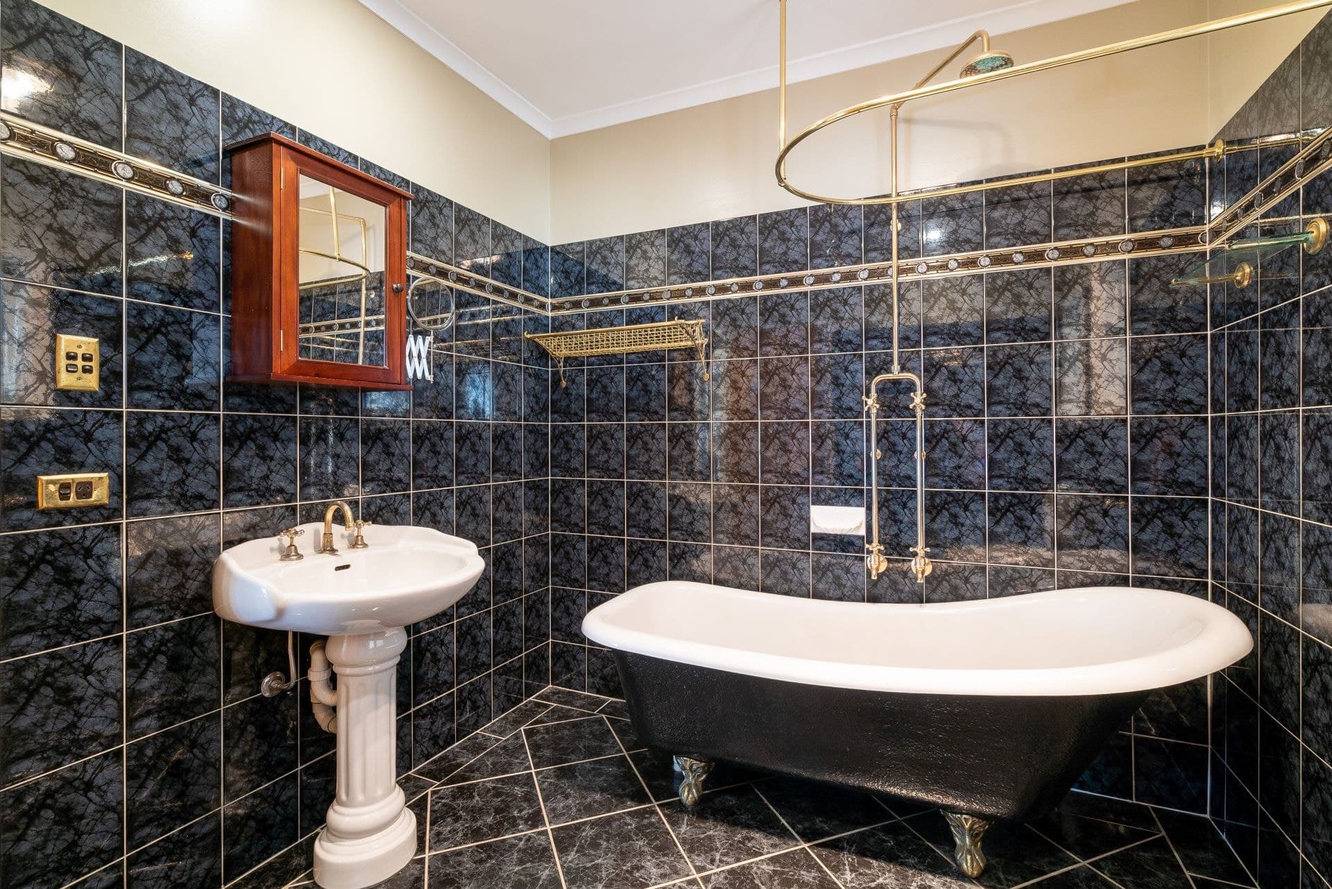 23 Whibley Street, Henley Beach, Henley Beach - Thumbnail 5
